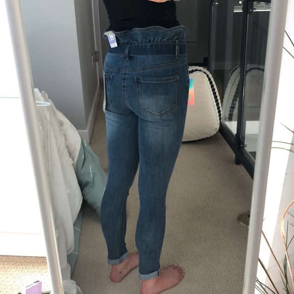 High waisted jean - Picture 3 of 3